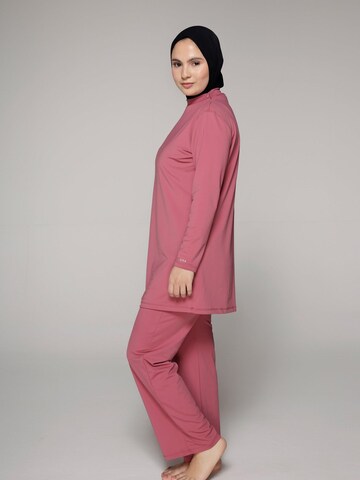 SIYA Swimwear High neck Badeanzug 'South – Covered - Burkini/Modest' in Rot