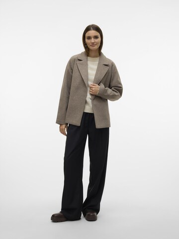 Manteau mi-saison 'VMFORTUNEAYA' VERO MODA en marron