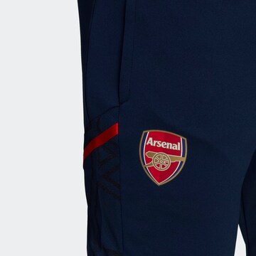 Effilé Pantalon de sport 'FC Arsenal Condivo 22' ADIDAS SPORTSWEAR en bleu