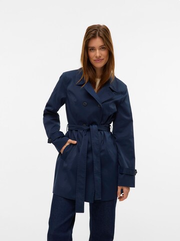 Manteau mi-saison 'VMChelsea Olivia' VERO MODA en bleu : devant