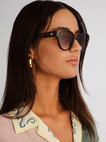 Lunettes de soleil 'MAJESTIC' LE SPECS en marron