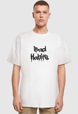 Merchcode Shirt 'Bad Habits' in Weiß: predná strana