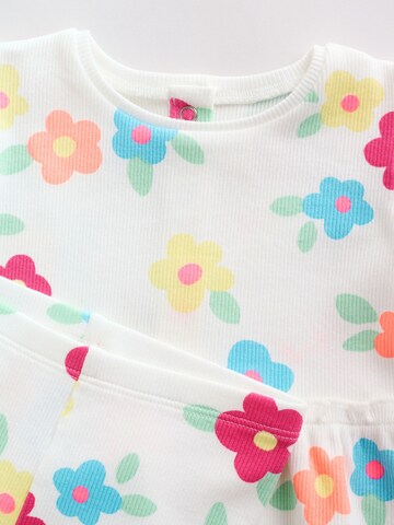 balts Next Komplekts