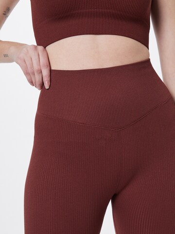 ABOUT YOU Skinny Workout Pants 'Kate' in Red