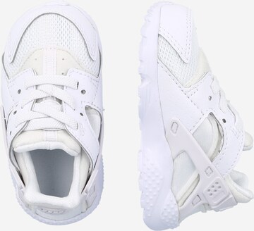 Nike Sportswear Sneaker 'Huarache Run' in Weiß