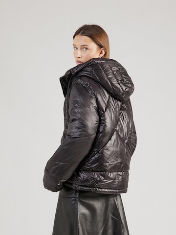 Veste d’hiver QS en noir