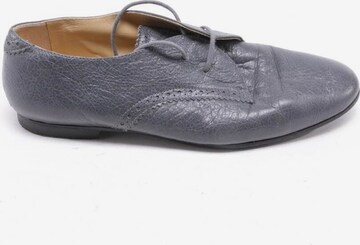 Balenciaga Flats & Loafers in 39,5 in Grey: front