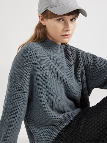 WEEKDAY Pullover 'Lyla' in Blau