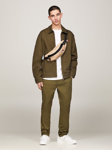 Tommy Jeans Fanny Pack 'Essential Repeat' in Beige: front