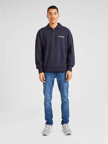 TOMMY HILFIGER Sweatshirt in Blauw