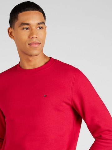 TOMMY HILFIGER Sweatshirt in Rot