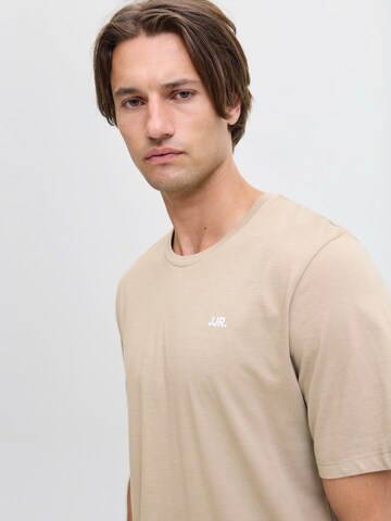 JJ Rebel T-Shirt in Beige