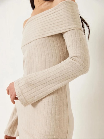 Bianco Lucci Gebreide jurk in Beige