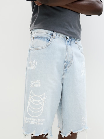 Pull&Bear Baggy Shorts in Blau