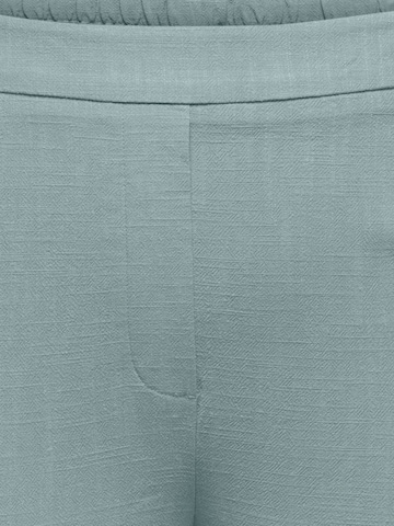 ONLY Carmakoma - Pierna ancha Pantalón de pinzas 'CARSiesta' en verde