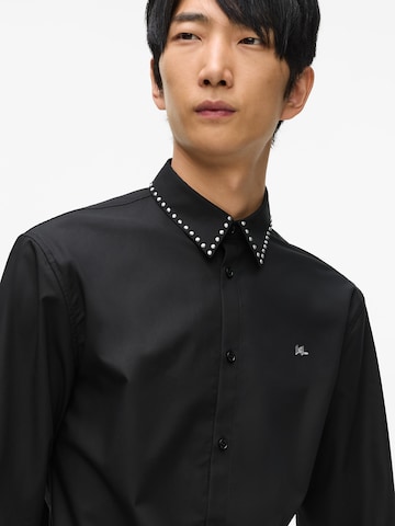 Karl LagerfeldRegular Fit Košulja 'Dna' - crna boja