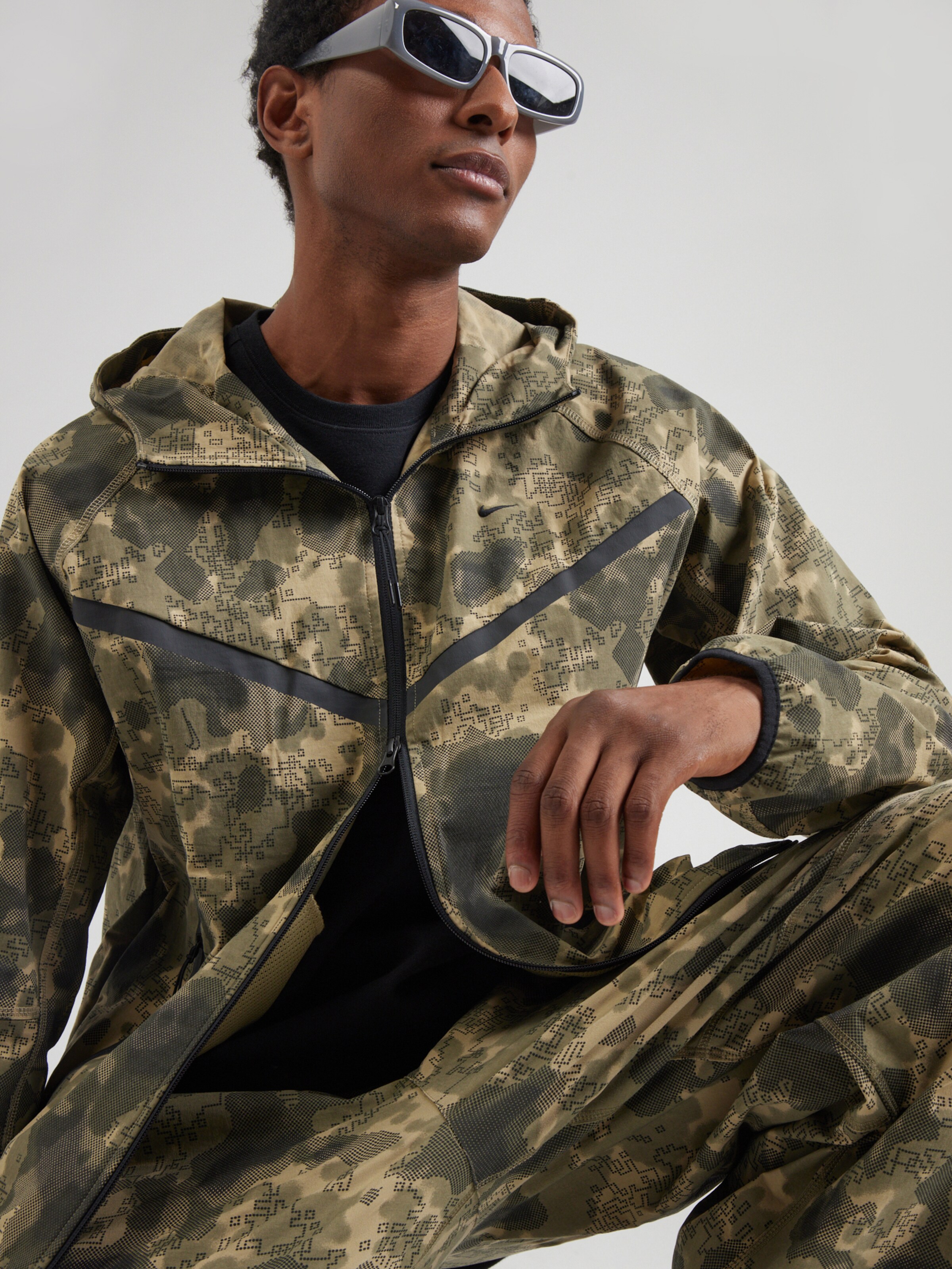 nike army jacket