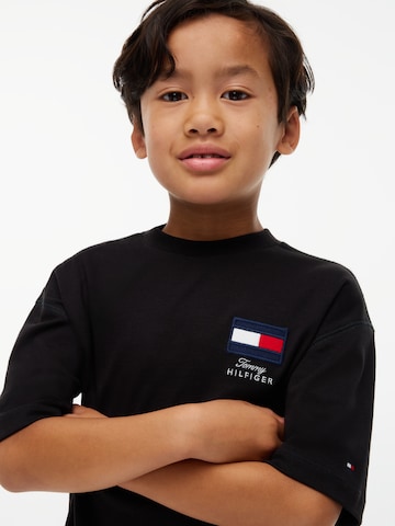 TOMMY HILFIGER T-Shirt in Schwarz