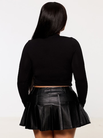 Tricou 'ESSENTIALS CROPPED LONG SLEEVE' de la FIVE STAR GIRL pe negru