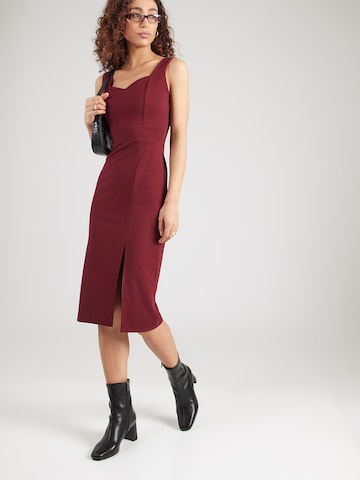 WAL G. - Vestido em vermelho: frente