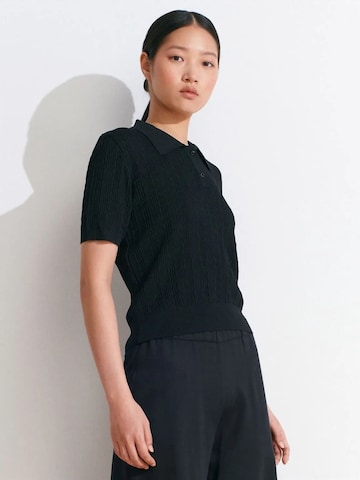 Dilvin Sweater in Black