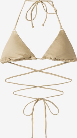 Bershka Triangle Bikini top in Beige: front