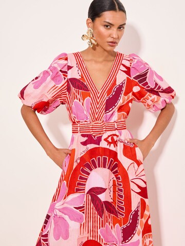 Lipsy - Vestido en rosa