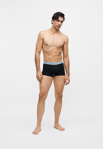 Tommy Hilfiger Underwear Boxeralsók 'Essential' - fekete