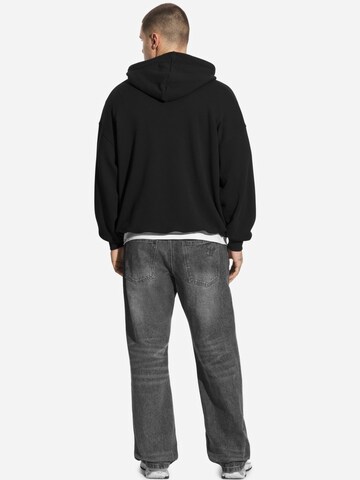 Prosto Sweatshirt 'Athletic' in Black