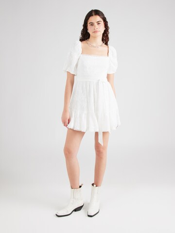 Forever New Summer dress 'Charlize' in White: front