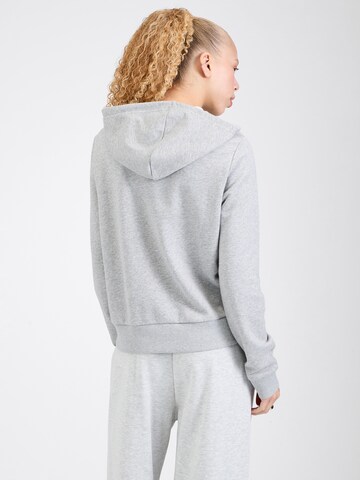 Reebok Спортивная кофта в Серый
