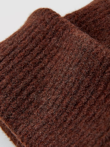 EDITED Beanie 'Reza' in Brown: front