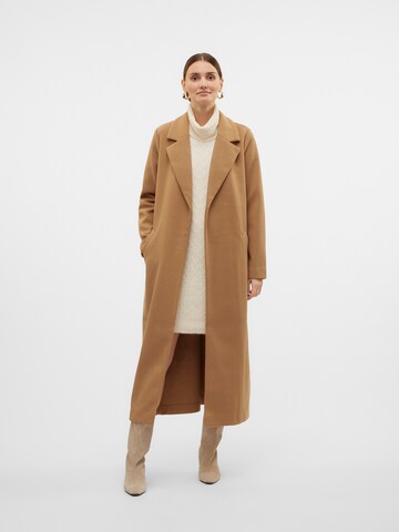VERO MODA Overgangsfrakke 'VMFORTUNEAYA' i brun
