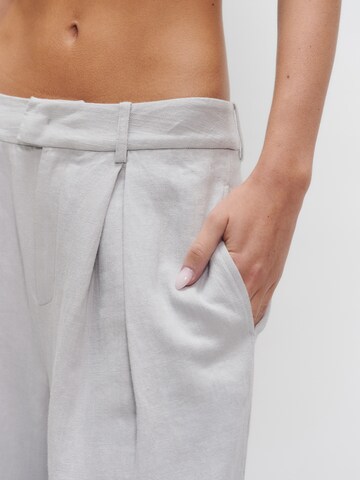 Wide Leg Pantalon à pince 'Thalisa' millane en gris