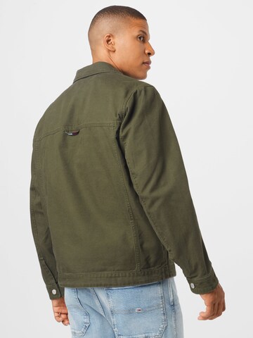 Veste mi-saison Tommy Jeans en vert