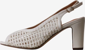 Escarpins 'Pumps' POTI PATI en blanc : devant
