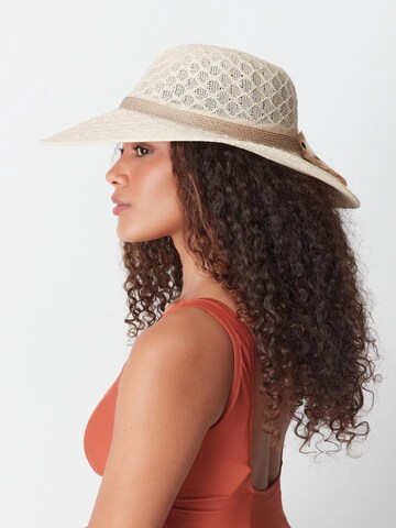 C&City Hat in Beige
