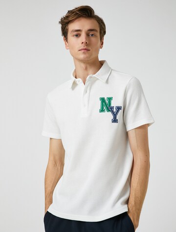 Koton Poloshirt in Weiß