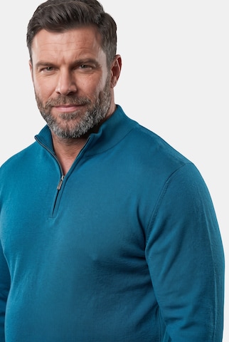 Men Plus Pullover in Blau