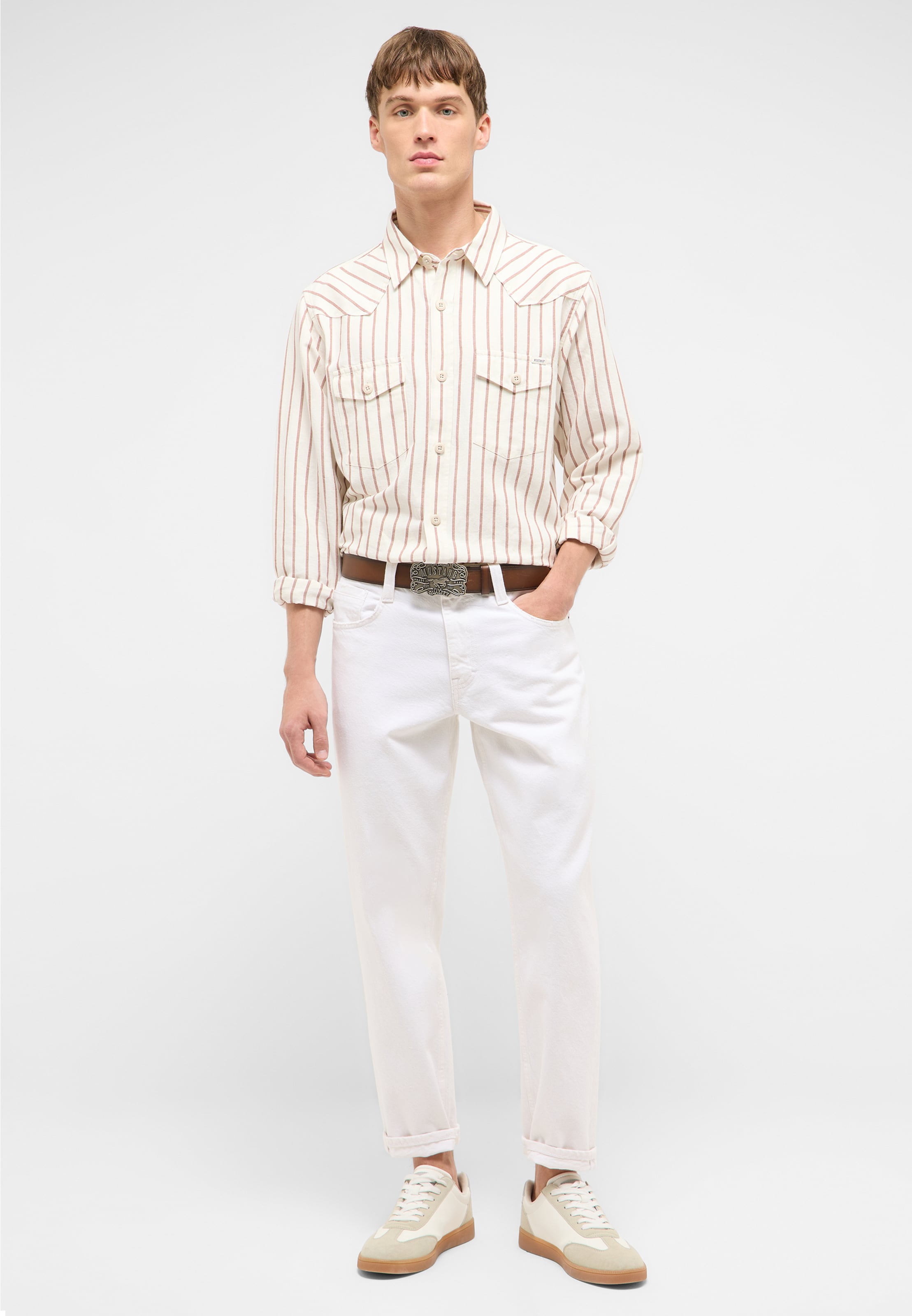 MUSTANG Slimfit Jeans 'Denver' in Weiß: Vorderseite