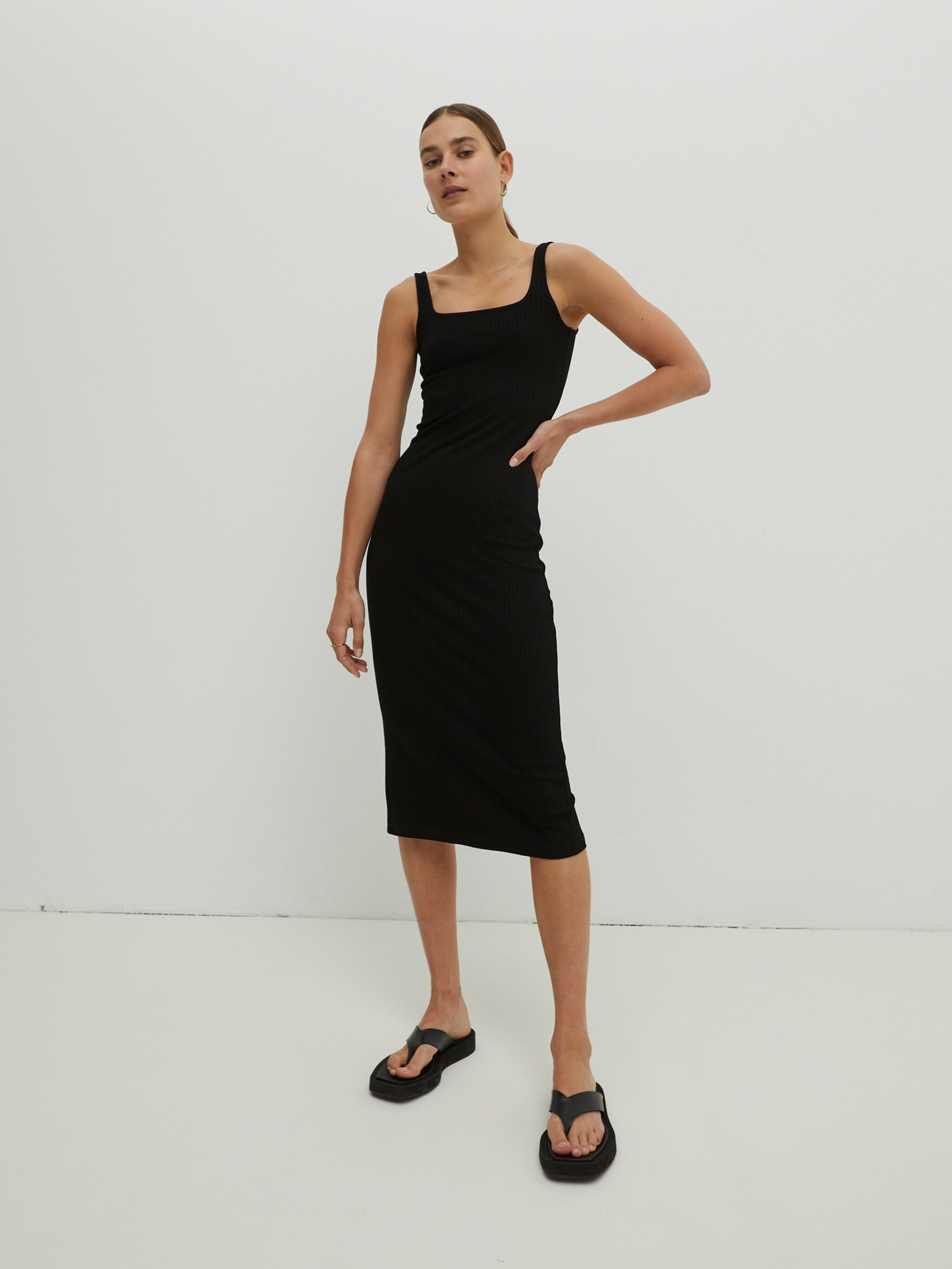 EDITED Produits Robes en maille 'Quinn' noir