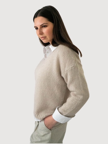 WEARABLE STORIES Pullover in Beige