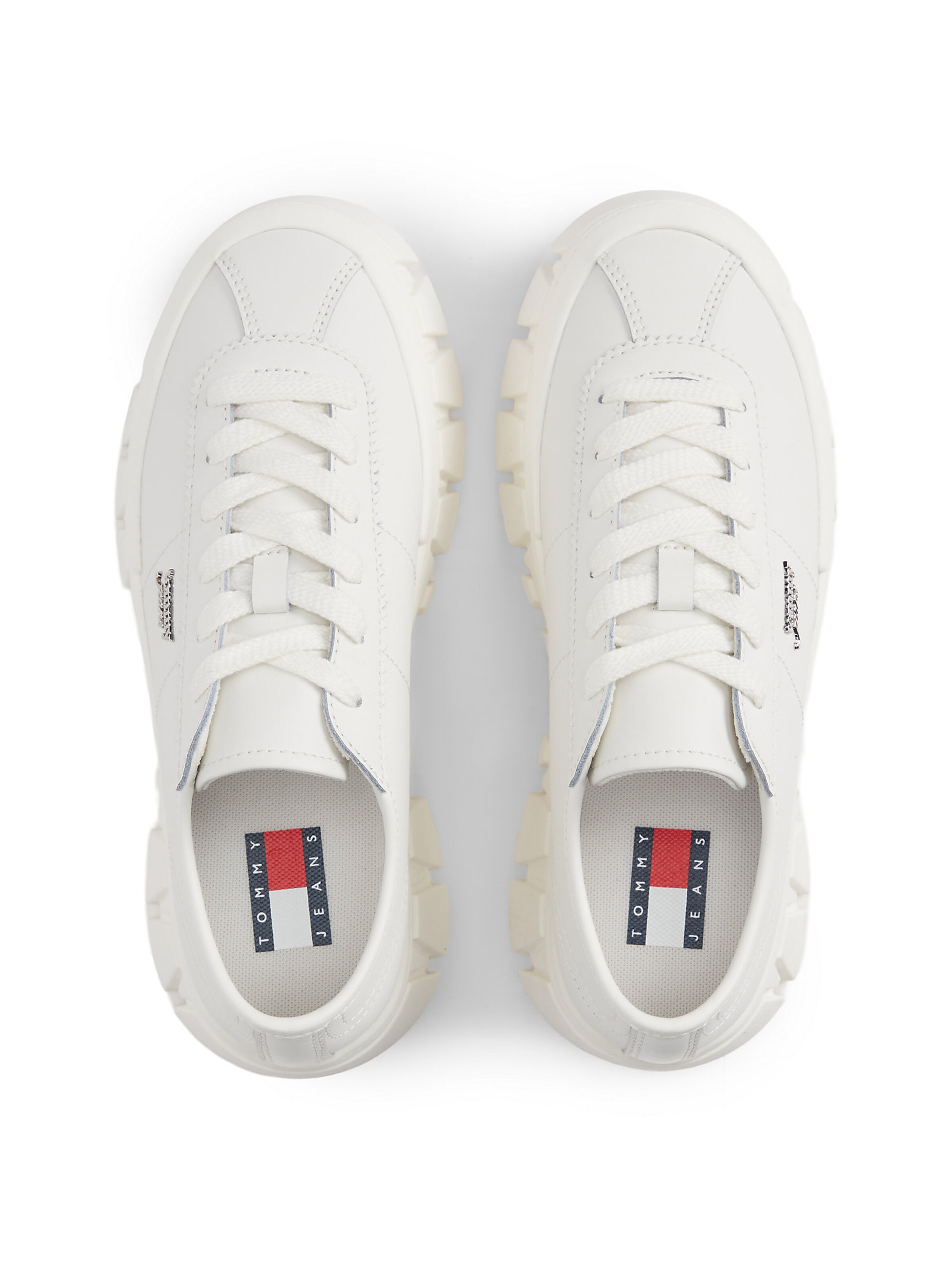 Tommy Jeans Sneakers in Beige