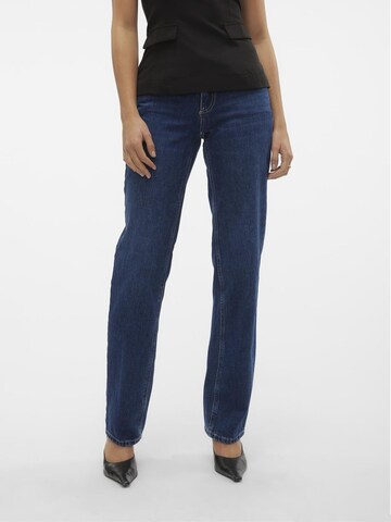 VERO MODA Regular Jeans 'PAM' in Blauw: voorkant