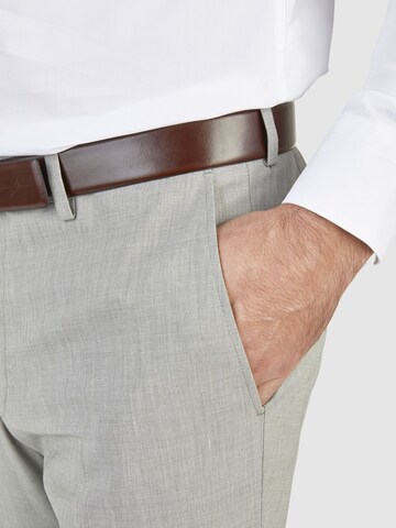 HECHTER PARIS Slim fit Pleated Pants in Beige