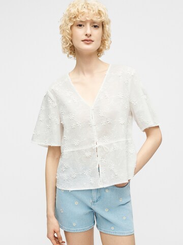 Chemisier 'PCNOLAX' PIECES en blanc