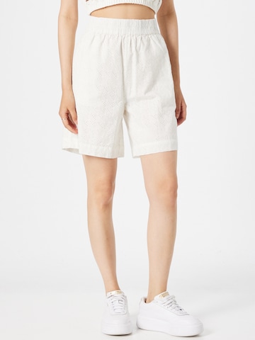 Noa Noa Regular Shorts in Beige: predná strana