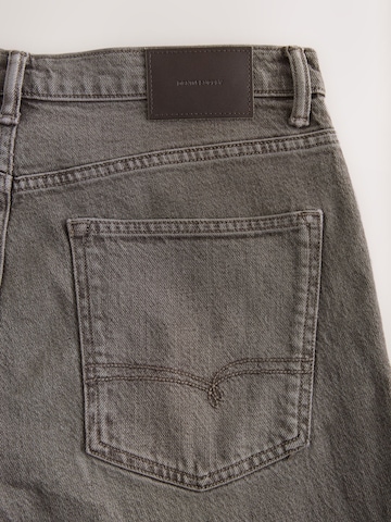 Next Regular Jeans 'Authentic' in Braun