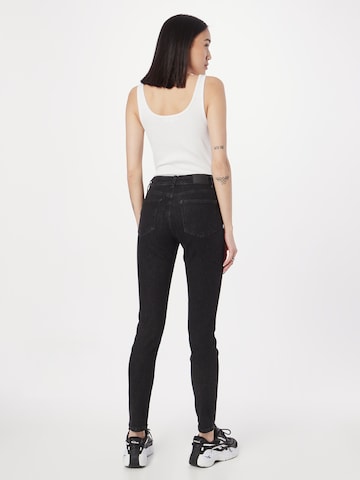 PULZ Jeans Slimfit Jeansy 'JOY' w kolorze czarny