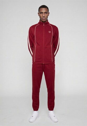 Completo per l'allenamento 'Egeo' di Sergio Tacchini in rosso: frontale